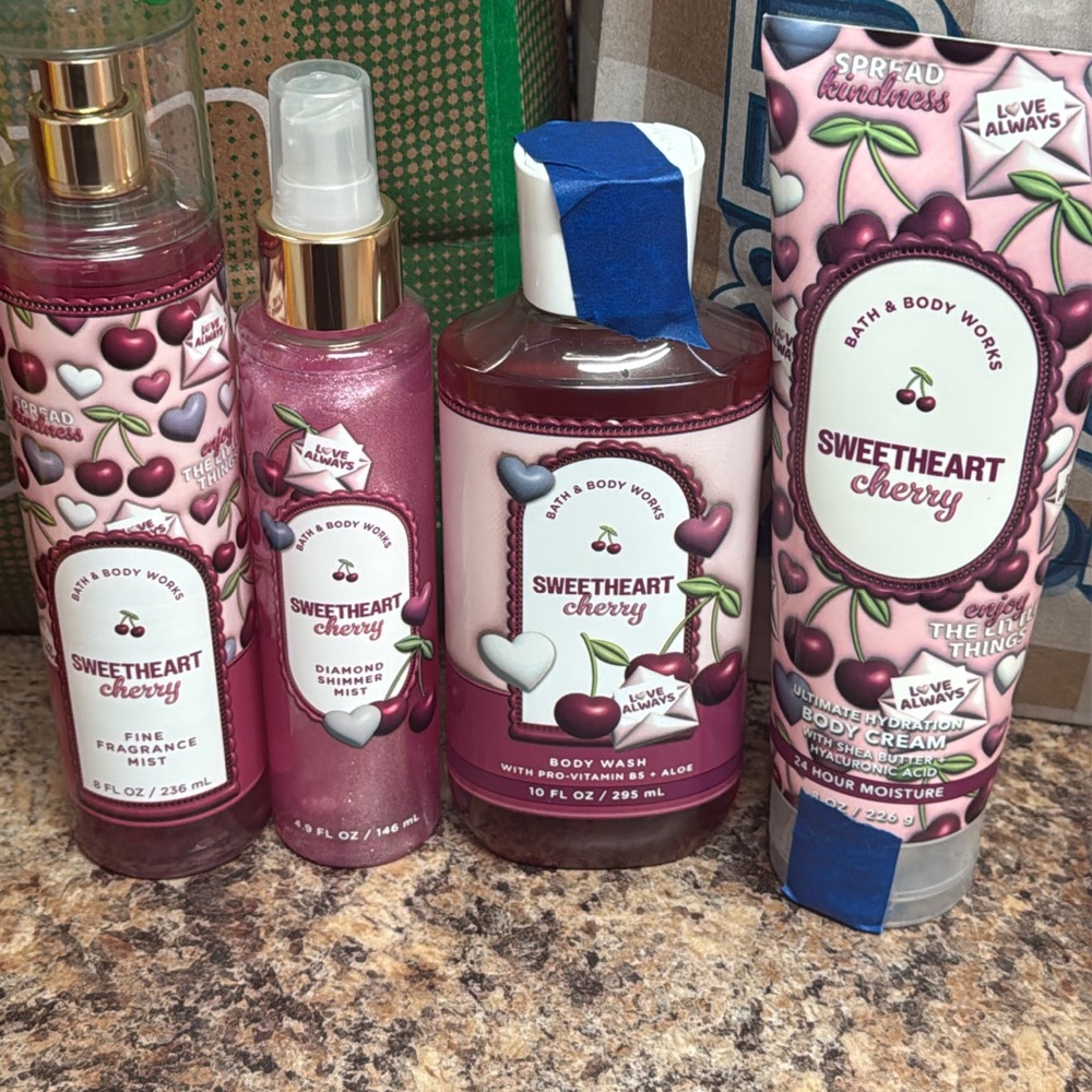 Sweetheart 🍒 ❤️ Cherry 🍒 ♥️ Body Wash and Body Lotion Set 🍒 ♥️